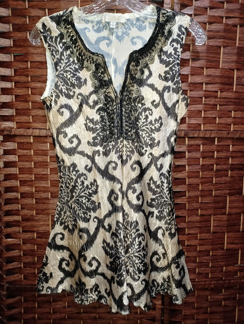 Vintage Cache Top